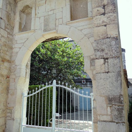 Couvent des Ursulines de Montpezat-de-Quercy