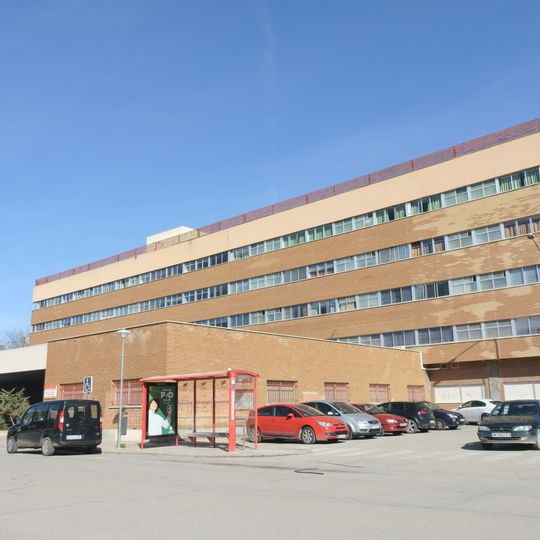 Biblioteca de la Residencia de Mayores - Santiago Rusiñol