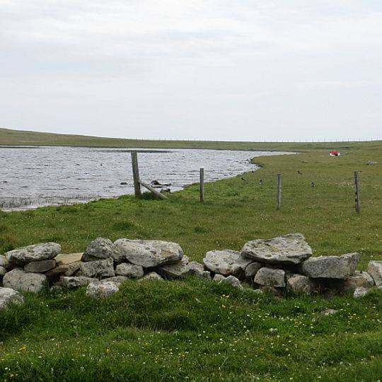 Loch of Huxter, broch