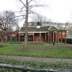 Citizens of Battersea War Memorial Shelter