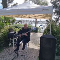 The Waterline Restaurant, Keppel Bay Marina