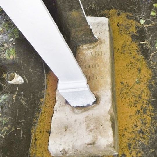 Milestone, Boreham Road; 30m SE jct Bishopstrow Road