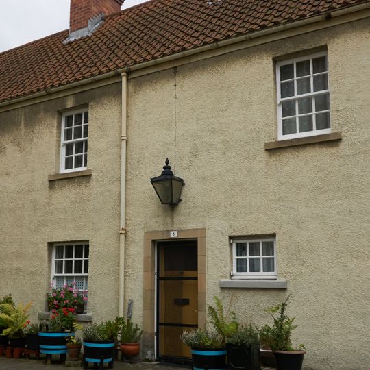 Edinburgh, Canongate, 3 White Horse Close