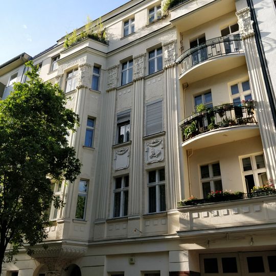 Mietshaus Waldenserstraße 15