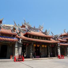 Zhonggang Cihyu Temple