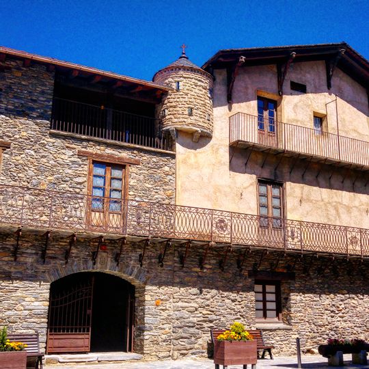 Casa d'Areny-Plandolit