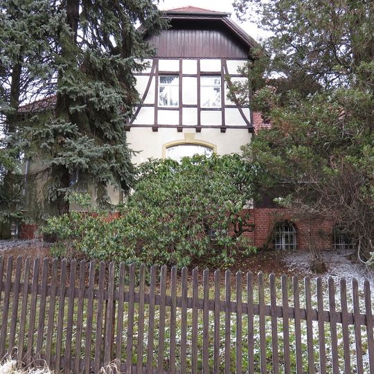 Villenartiges Wohnhaus Limbacher Straße 266