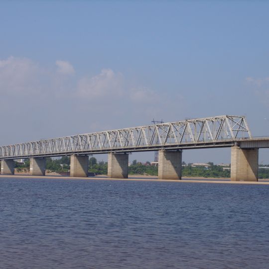 Road bridge over Zeya in Blagoveshchensk
