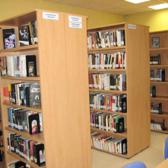 Biblioteca Pública Municipal de Lugo de Llanera