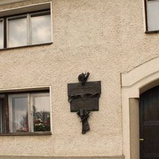 Pamětní deska J. H. Tyla v Cakově