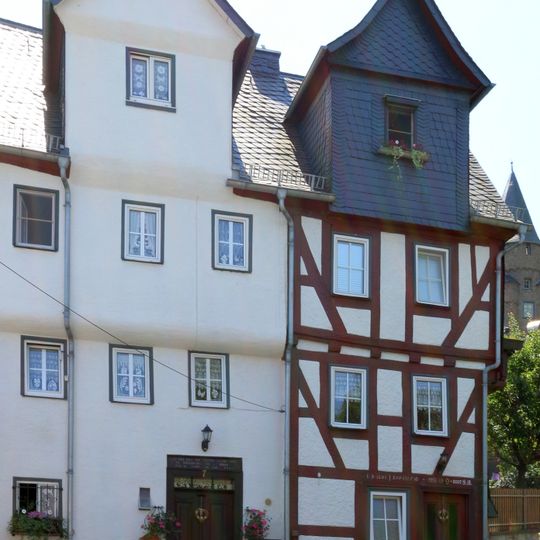 Häuser Burgberg 7/9