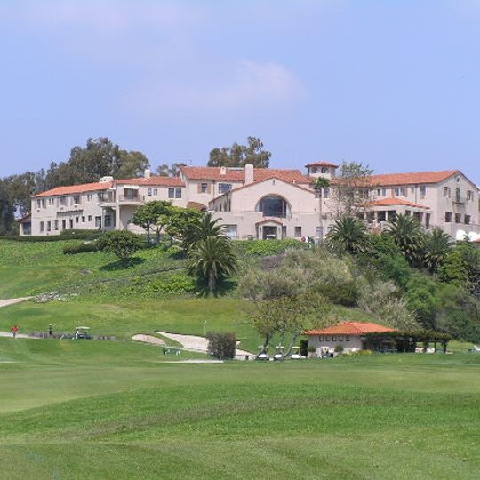 Riviera Country Club