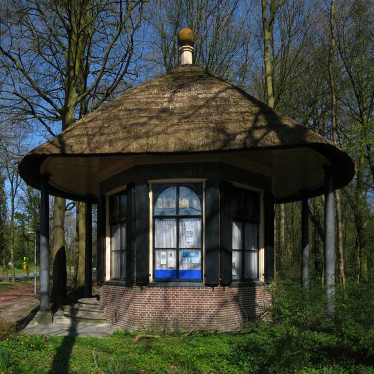 Theekoepel in het Sterrebos