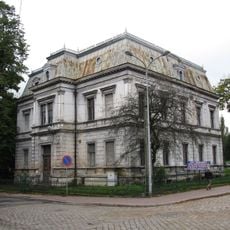 5 Matejki Street in Wałbrzych