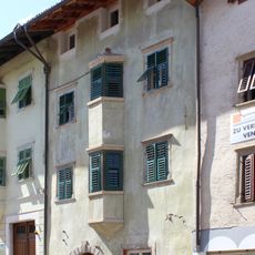 Andreas-Hofer-Straße 16