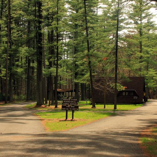 Rocky Arbor State Park