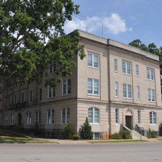 Moore County Courthouse