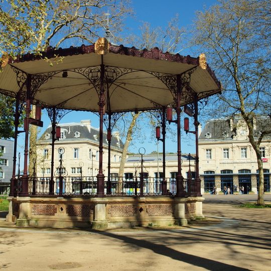 Square de la Gare