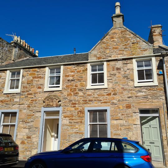 Elie, 23-25 South Street