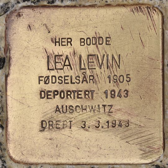 Stolperstein en memoria de Lea Levin