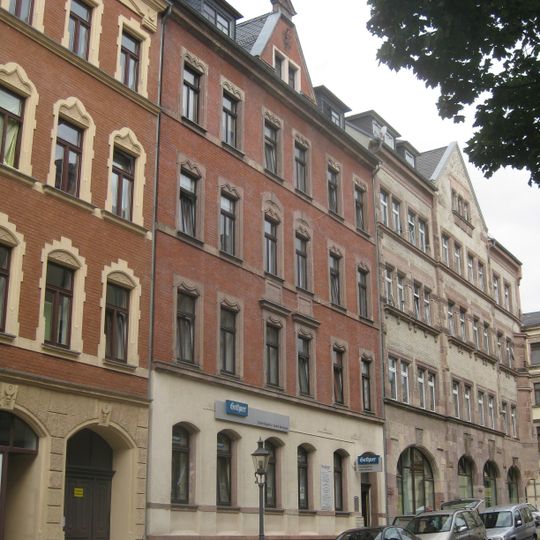 Mietshaus in geschlossener Bebauung Glockenstraße 17