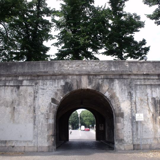Porta San Jacopo