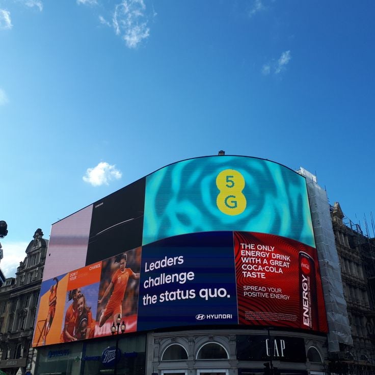 Piccadilly Circus