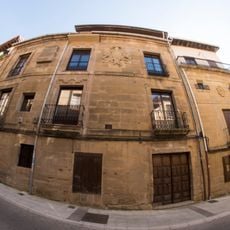 Casa Mayor 19 - 21