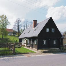 Wohnstallhaus (Umgebinde), heute Heimatmuseum – Altes Weberhaus Hainspacher Straße 19