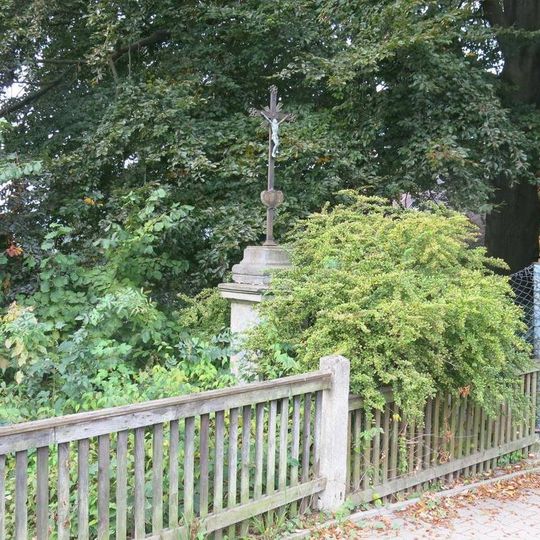 Kříž v ulici Máchova v České Kamenici