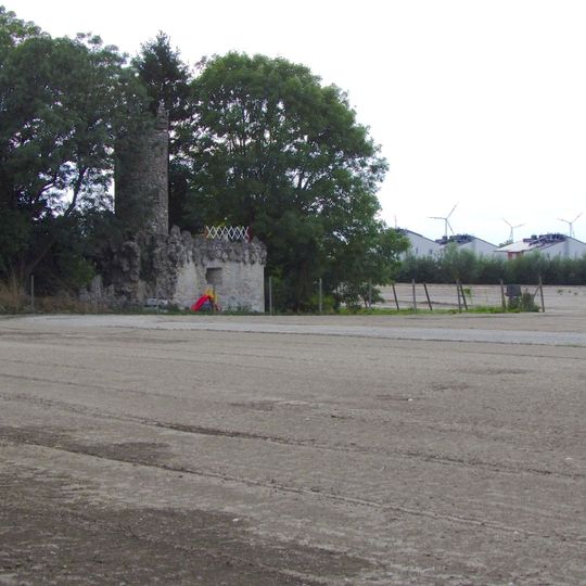 Künstliche Ruine auf dem Gelände d. Schlossgärtnerei
