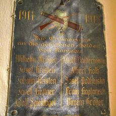 Pamětní deska v Ostružné v části Ramzová v kapli