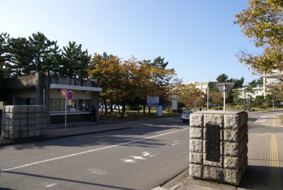Entrance 1