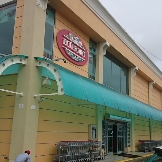 El Tesoro Supermarket