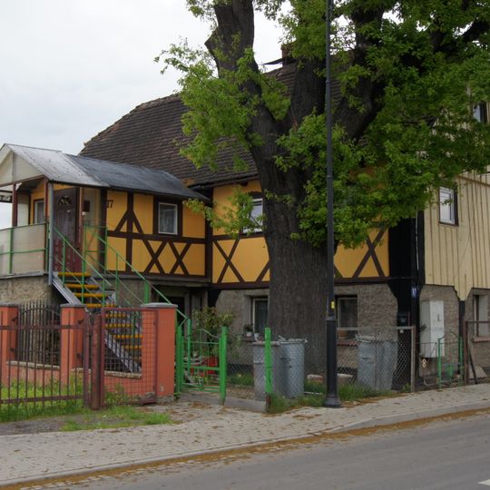 Ulica Bojowników 17