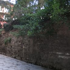 Mur al carrer Call Nou, 13