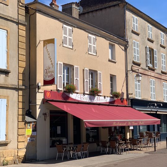 Maison, 11 place du Cours