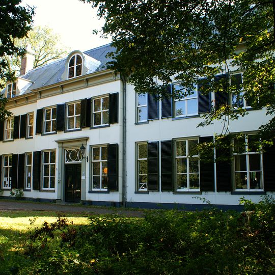Herenhuis alsmede buitenplaats Randenbroek