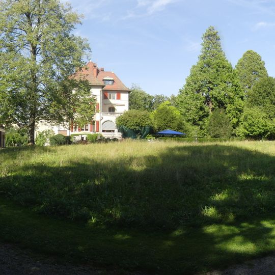 Villa Sonnenberg mit Garten
