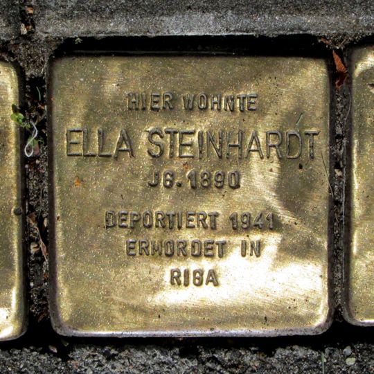 Stolperstein dedicated to Ella Steinhardt