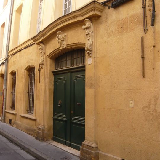 Hôtel, 15 rue du Puits-Neuf