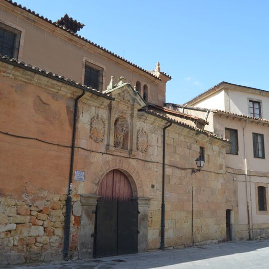 Iglesia de Santa María de los Caballeros