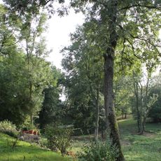 Manor park in Bartoszewice