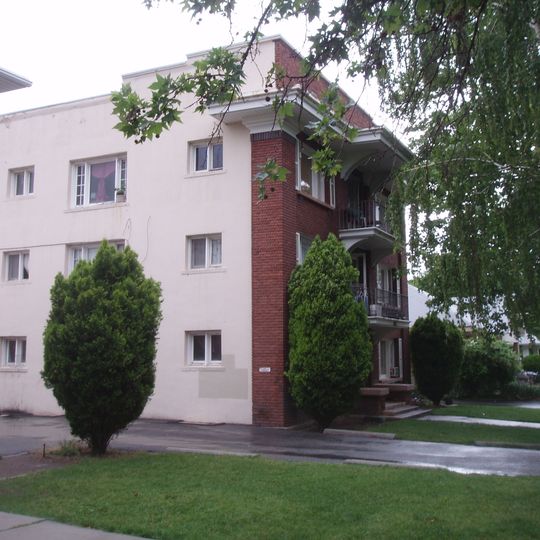 Arvondor Apartments