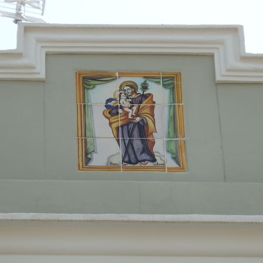 Retablo cerámico de San José en la calle Progreso