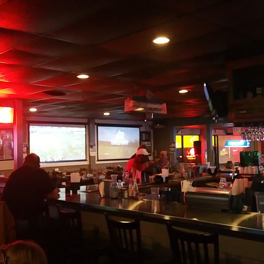 Wings & Ale