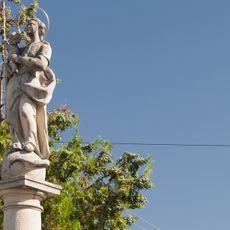 Mariánsky stĺp, socha na stĺpe