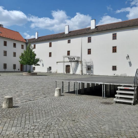 Druhé nádvoří Špilberku