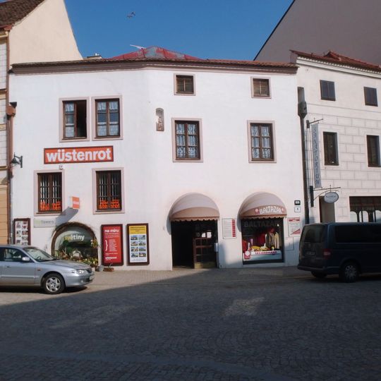 Divišovo náměstí 9