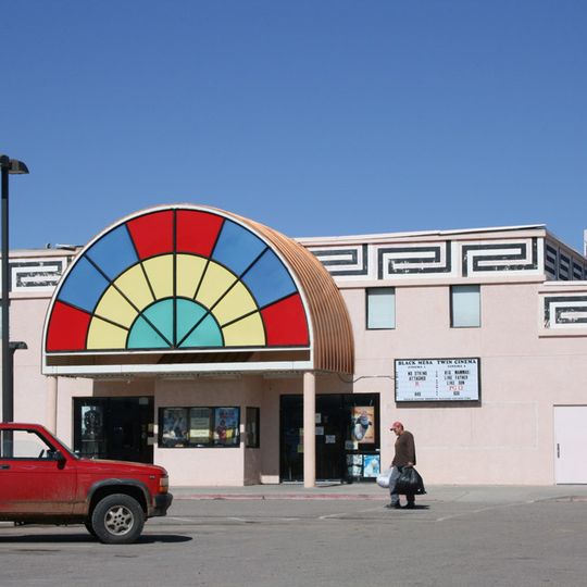 Black Mesa Twin Cinema